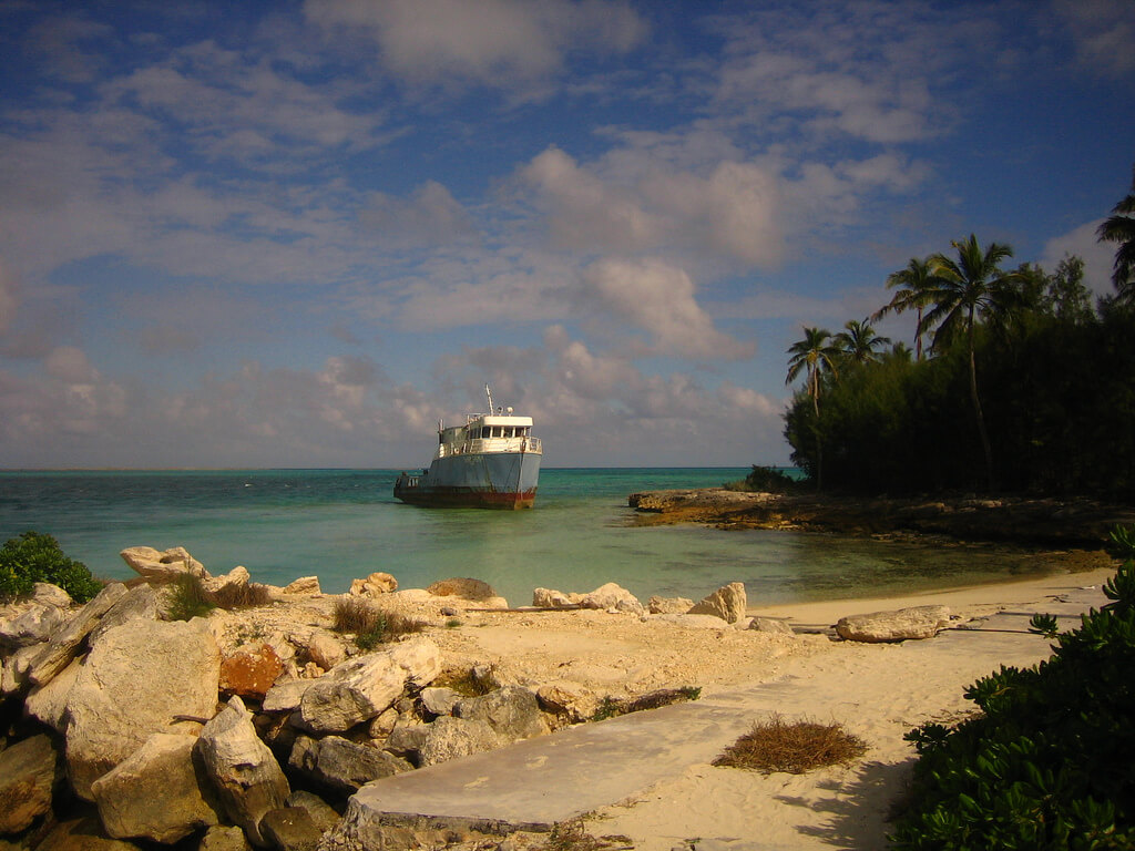 Andros Town : Andros Town :