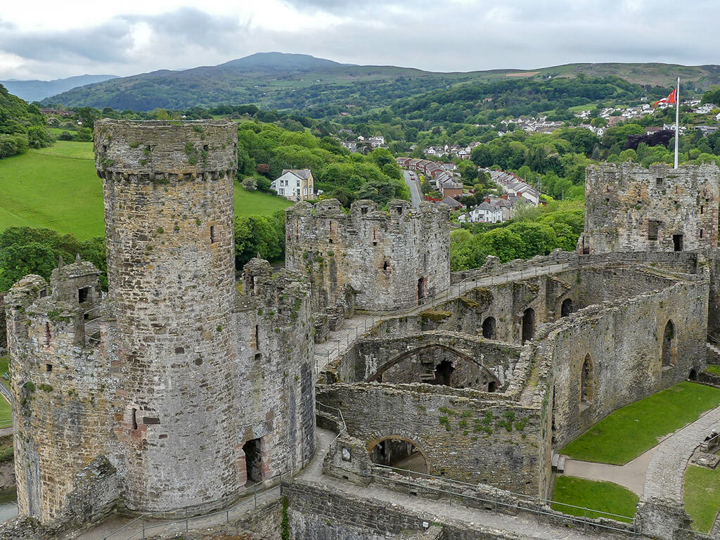 Conwy : Conwy :