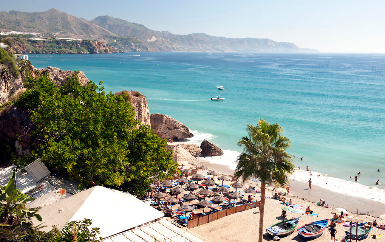 Costa Del Sol w Marcu 2024 Pogoda i Średnia Temperatura w Marcu