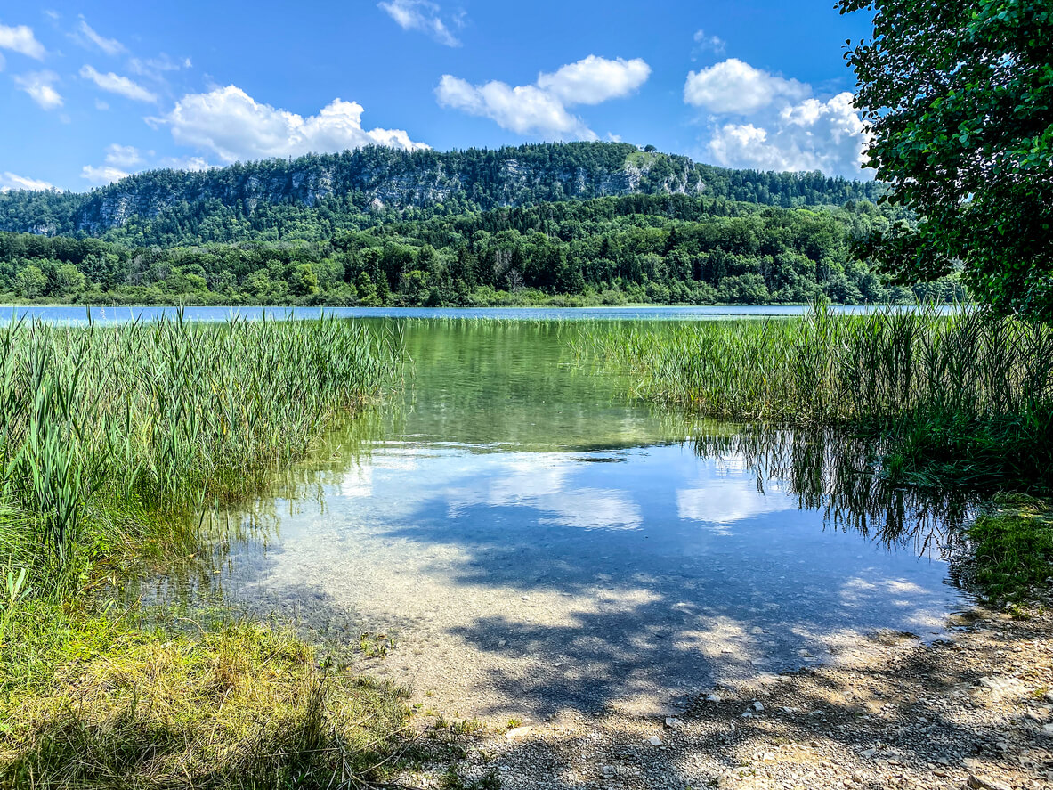 Jura: Lac d’Ilay dans le Jura Jura: Lac d’Ilay dans le Jura