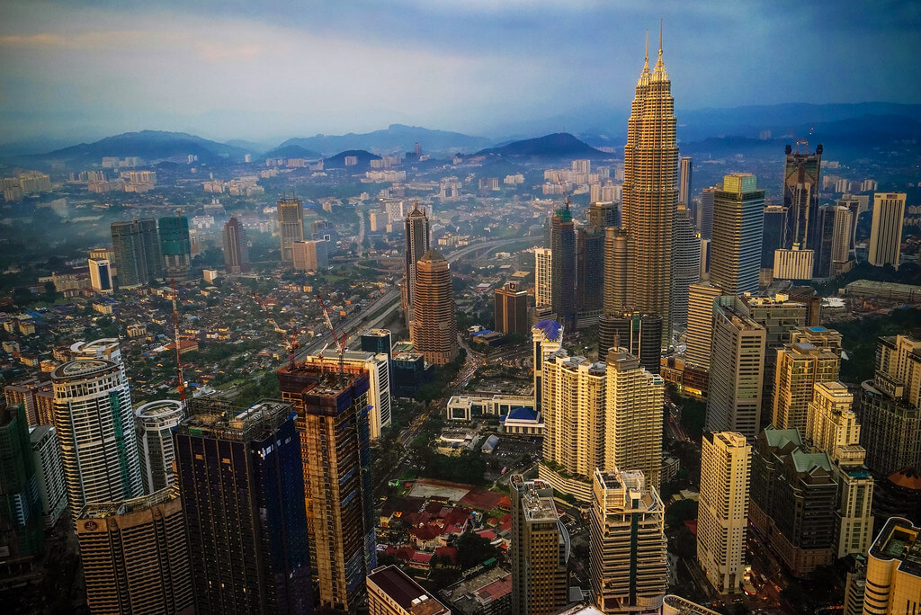 Kuala Lumpur w lutym 2021 | Pogoda i Średnia temperatura w ...