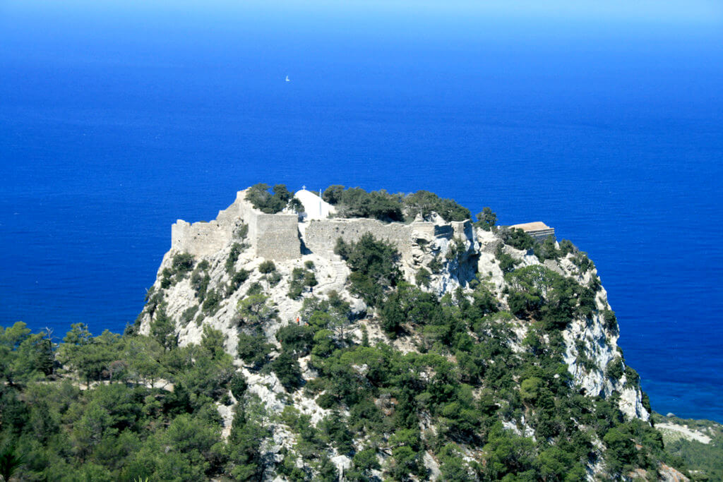 Monolithos : 