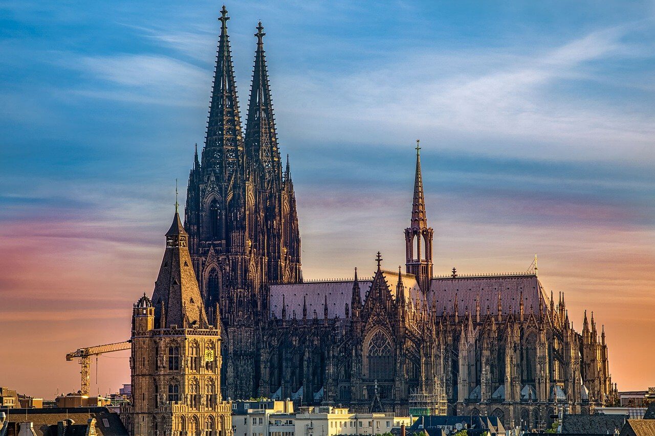 Kolonia : Cologne