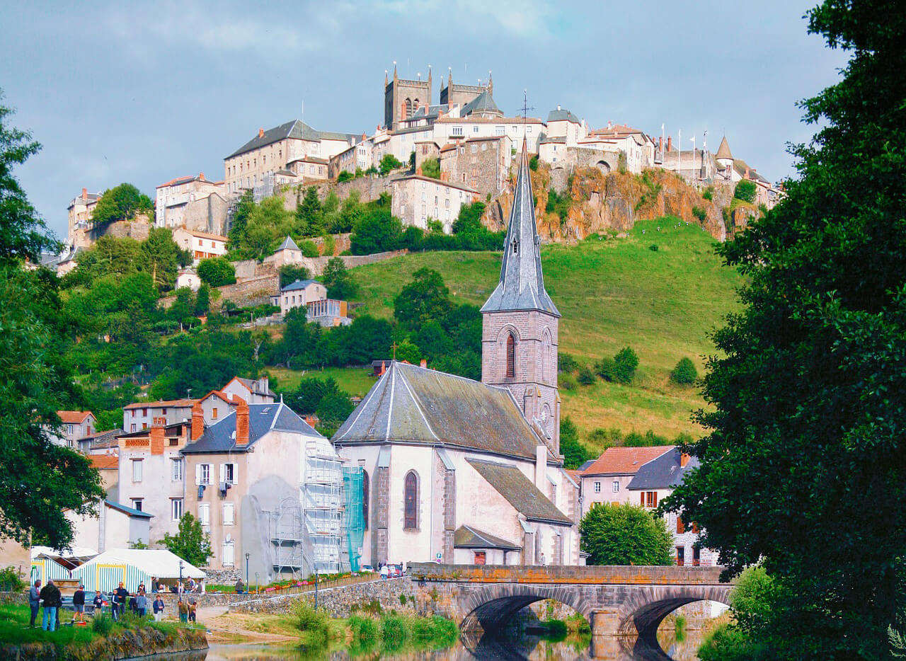 Saint-Flour : Saint-Flour Saint-Flour : Saint-Flour