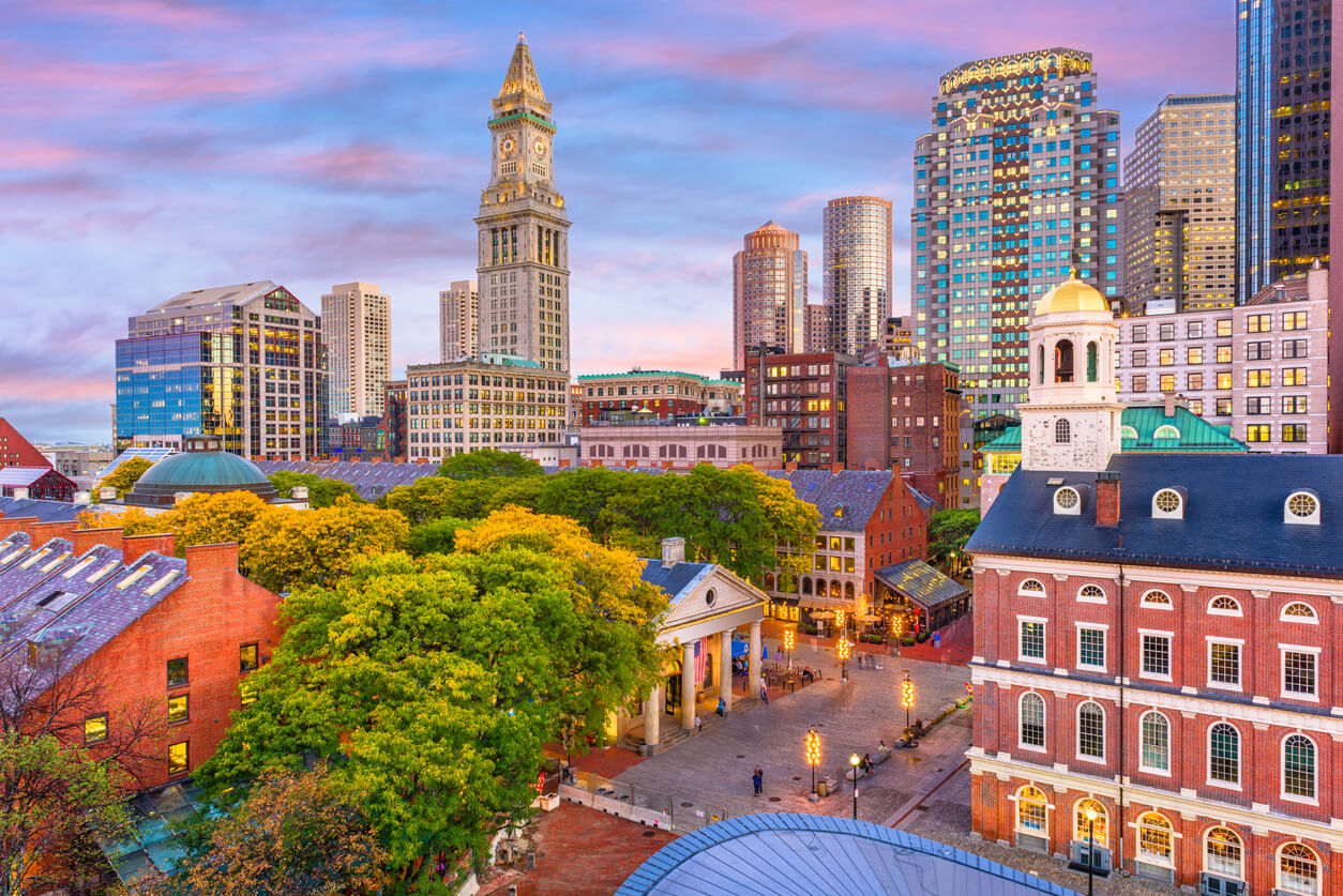 Boston w Wrześniu 2024 Pogoda i Średnia Temperatura w Wrześniu