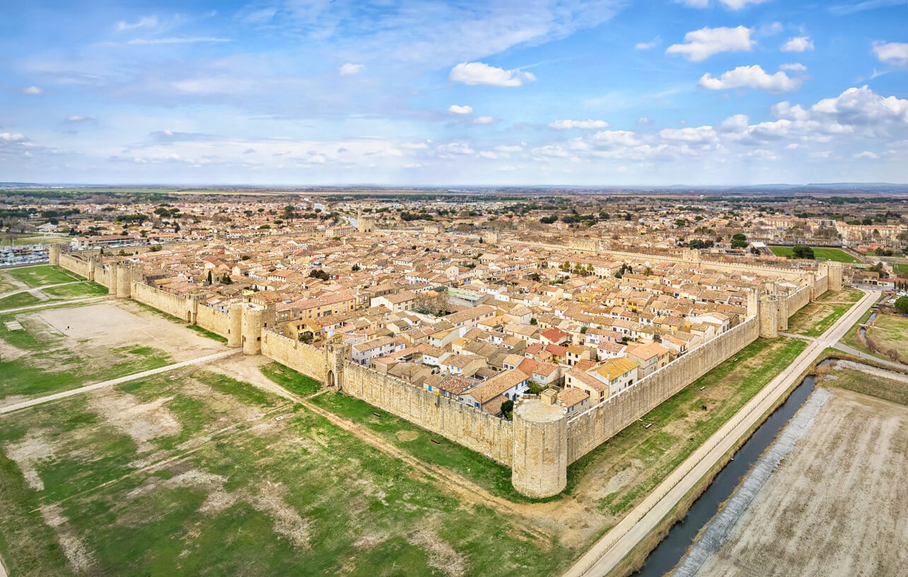 Aigues-Mortes : Aigues-Mortes Aigues-Mortes : Aigues-Mortes