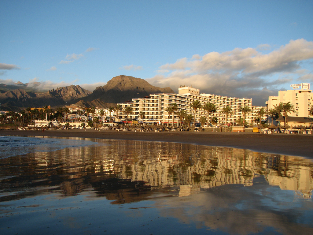 Kiedy Jechac Do Playa De Las Americas Klimat I Pogoda Najlepszy Okres