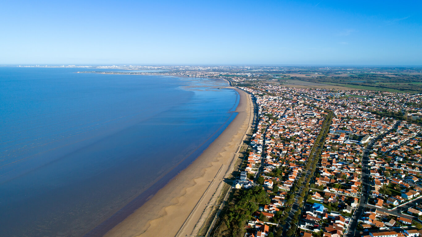 Charentes: Vue aérienne de Châtelaillon-Plage