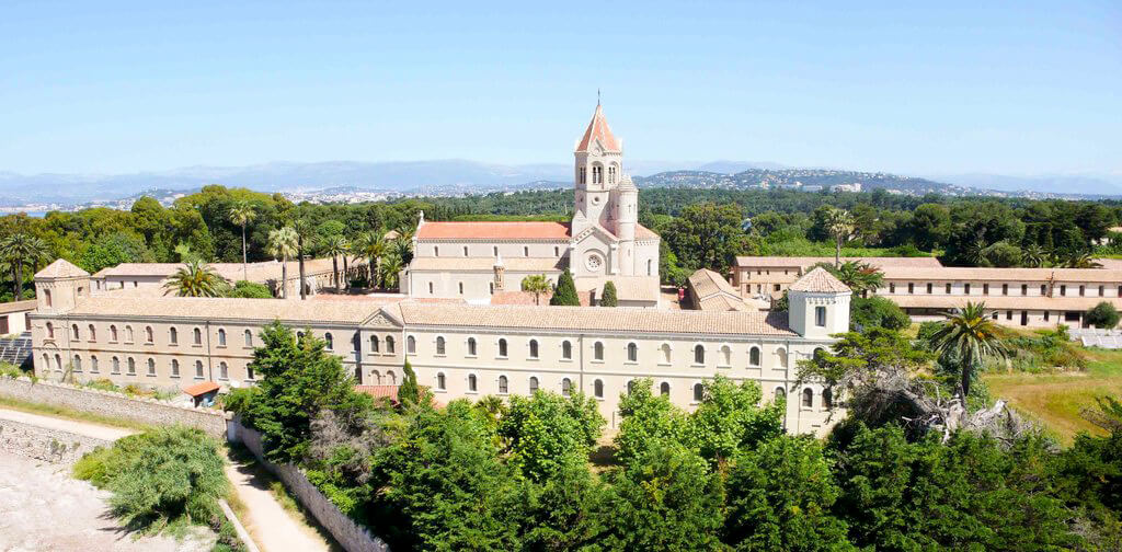 Saint-Honorat Island (Île Saint-Honorat) : 
