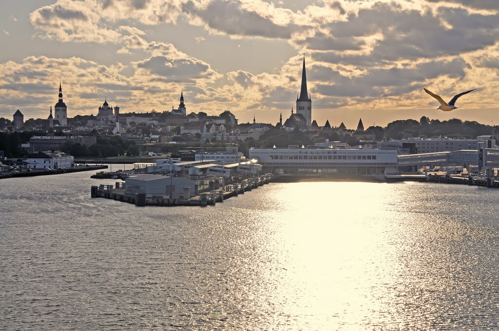 Kiedy Jechac Do Tallinn Klimat I Pogoda 7 Liczba Miesiecy Do Unikania